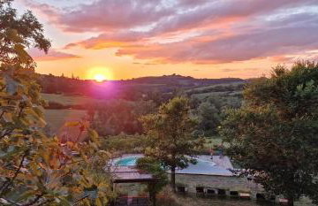 Gîtes avec piscine au cœur de la nature dans un domaine familial - Foto 54