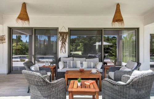 Dazzling Almancil Villa Villa Magorian 4 Bedrooms Spacious Furnished - Foto 1