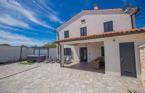 Jacuzzi House Mia - Foto 40