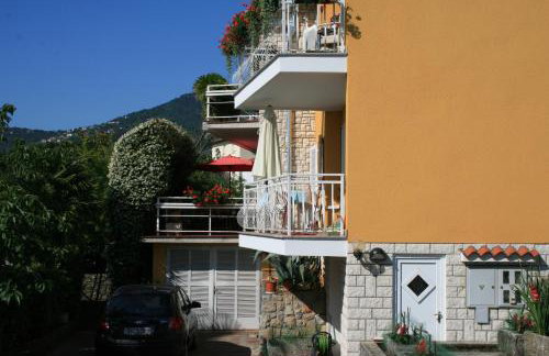 Ika Blue Studio - Photo 39