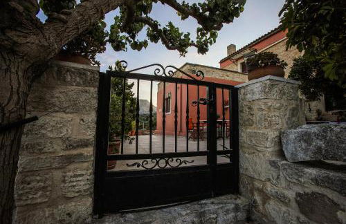 Cretan Traditional Home - Photo 22