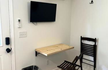 Yellow Door Retreat Minutes to Dwntwn - Foto 6