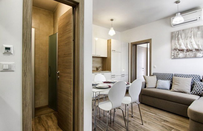 Apartments Victoria - Photo 20