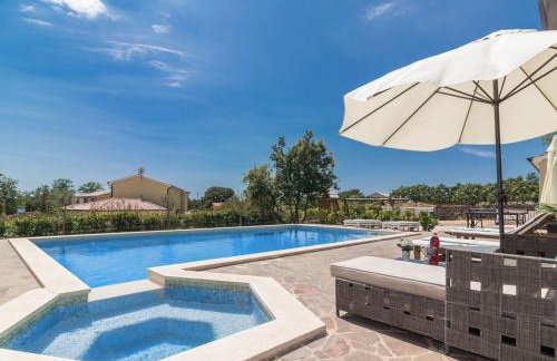 Villa Martha in Central Istria with private pool - wellness & table tennis for 12 persons - Foto 4