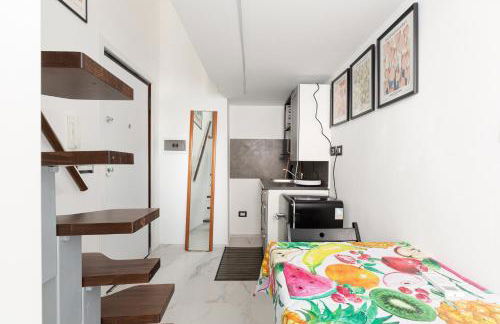 GuestHost - Studio APT with WIFI & AC- Milano Calvairate - Foto 1