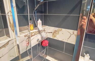 Idéal famille, proche gare et centre-ville, parking gratuit - Foto 15