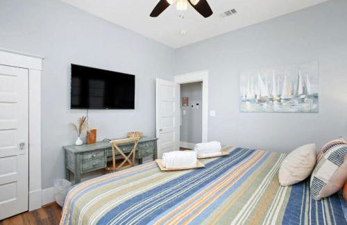 Sunrise Serenade Fabulous Location with Beautiful Ocean View - Foto 16