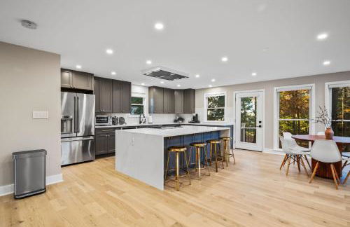 Tysons LUXE 6BR Modern and Spacious - Foto 10