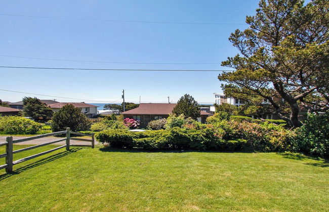 Modern Love by Avantstay Serene Home in Arch Cape w/ Large Yard in Great Location - Photo 10