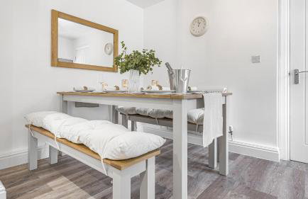 Brand New Luxury Cottage - Garden - Private Parking - Netflix - Coffee Station - Work Desk - Foto 14