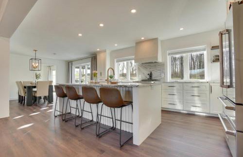 Zook Manor with Hot tub Firepit and Game Room - Foto 15