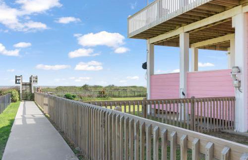 Beach Front Cottage with Beautiful Ocean Views! - Foto 5