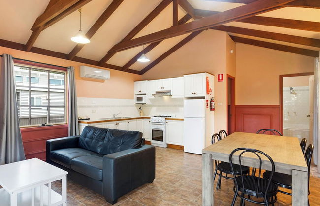 Wairo Beach Holiday Park - Photo 45