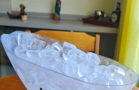 Apartamento espetacular na MELHOR praia da Bahia, GUARAJUBA é uma das únicas praias com selo azul do Brasil -Luxo, lazer, diversão e tranquilidade! Projetado para que você tenha a melhor experiência em hospedagem - Condominio tipo resort, o mais procurado - Foto 65