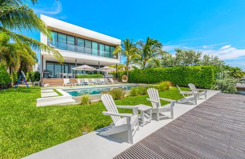 Best Bayfront View New construction w pool - Foto 17