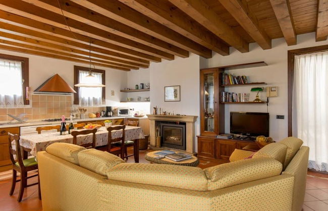 The Mulberries Three Bedroom and two Bathroom Apartment - Foto 15