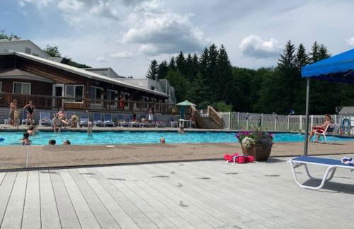 NEW 2025 Sugarbush Bridges Resort Outpost - Foto 17