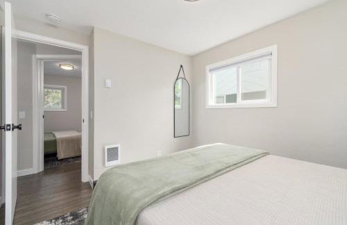 Charming Eugene Bungalow - Photo 13