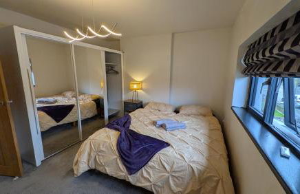 Modern 3-Bed Family Haven wFree Parking - Foto 19