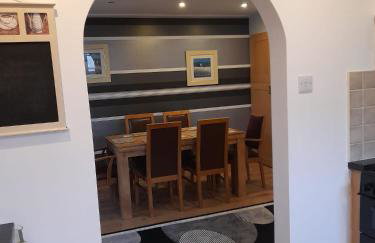 Quiet 3 bed close to the A1 - Foto 7