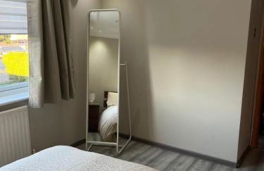 Charming Aldershot Home - Free Parking - Foto 10