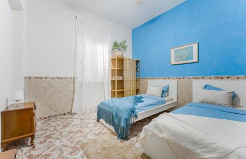 7BR House for 14 Guests with Big Terrace - Bonita Paradise - Foto 6