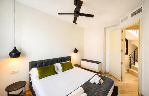 EXCLUSIVE TRIPLEX WITH PRIVATE TERRACE - Foto 27