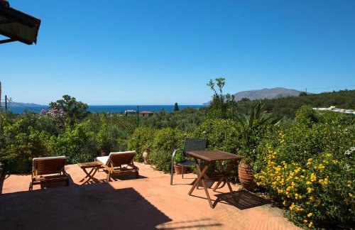 Sofiana's Garden Retreat with Private Pool - Foto 75