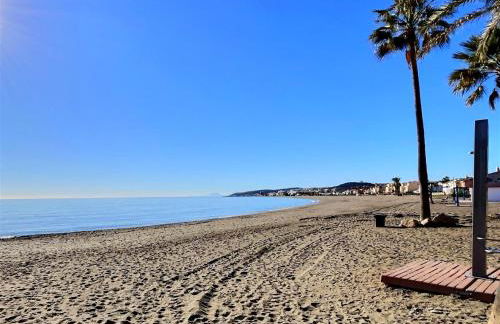 Superb 3-bed penthouse minutes drive to the beach - Foto 41