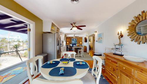 Coconut Grove - Photo 2