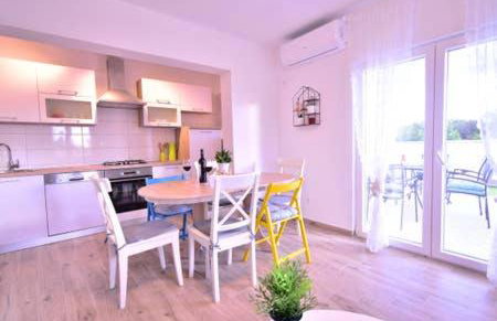 Holiday home Dinko - Photo 14