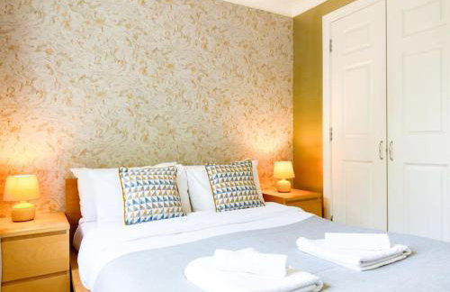 Last-Minute Specials l Modern 2 Double Bed Apartment for 5 Guests l Hofin Stays Short Lets & Serviced Accommodation - Foto 31