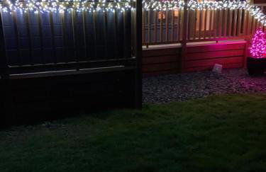 Logi-Bear Lodge with Hot Tub - Photo 29