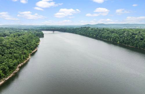 Grande Villa – Lake Cumberland View • Hot Tub • Game Room • Walk to Boat Ramp ➠ 389 - Foto 75