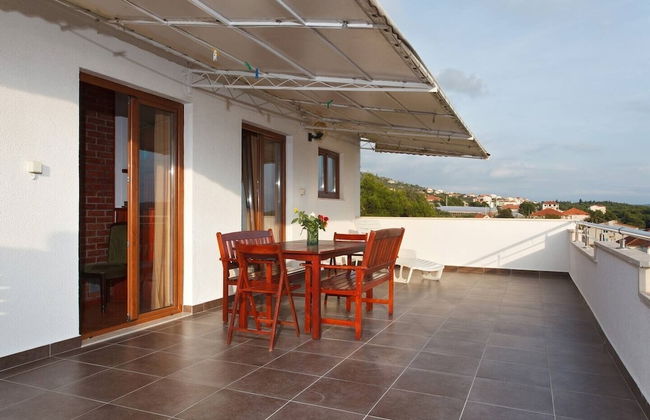 Zeljko - With Garden - SA2 - Foto 15