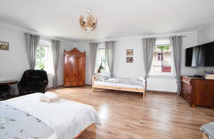 Dom Pod Dębem Agroturystyka - Foto 42