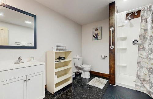 Red Barn & Blueberries - Photo 25