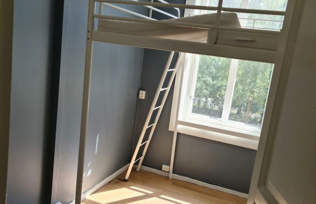 S12 2nd Floor Room in Elegant Apartment - Foto 2