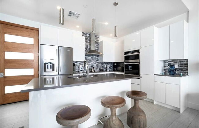 Lighthouse Point Residences - Photo 71