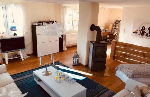 Geschmackvoll eingerichtetes Haus - Foto 23