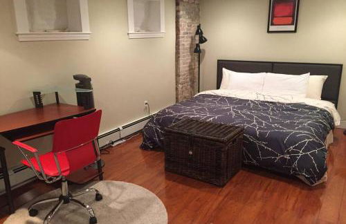 Parking - Private Entrance - King Beds - Foto 3