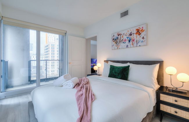 Panorama Suites Downtown Toronto - Photo 19