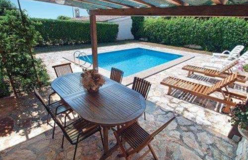 Holiday Home in Radići mit Privatem Pool by Interhome - Foto 1