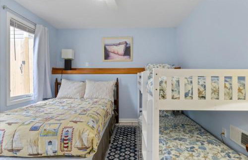 Lakefront Escape, Sunrise Views, Boat Slip & Community Dock Access - Foto 24