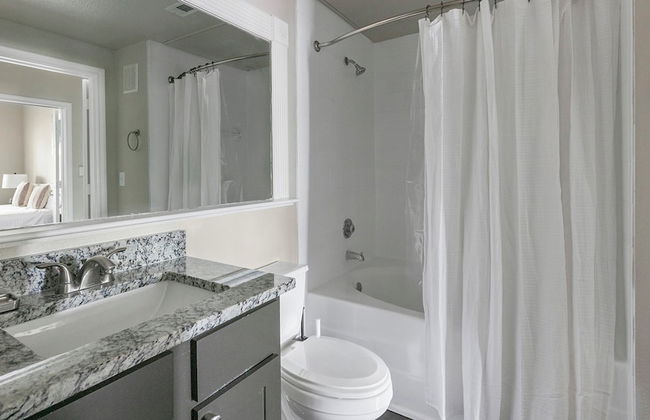 Residences At River Park West By Barsala - Foto 24