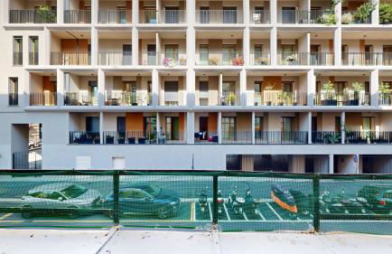 Wonderful downtown apartment-HD NETFLIX, KING-SIZE BED, two minutes' walk from metro - Foto 24