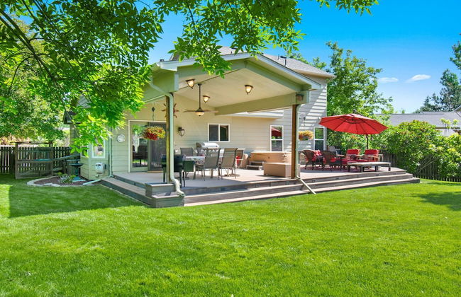 Parkside Gardens | Shady Private Yard W/ Hot Tub! - Foto 38