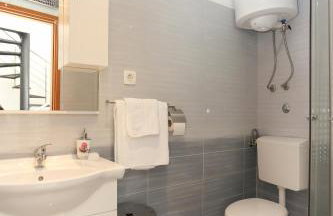 Holiday Home Rupotina with a large yard, pool and a beautiful view - Foto 32