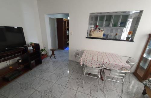 Apto frente à praia, aconchegante, vista lateral pro mar! - Foto 28