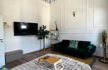 Premium-Apartment im Duisburger Süden, nähe Düsseldorf Flughafen & Messe, Komplett ausgestattetes Apartment mit modernen Altbau-Flair - Foto 1